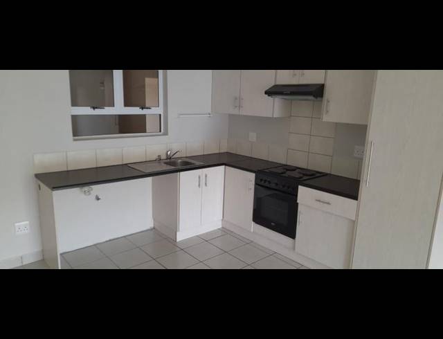 2 BEDROOM APARTMENT FOR SALE IN ISLAND VIEW